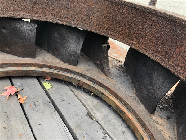 Spare Parts For Raymond Model 5057 High Side Roller Mill)